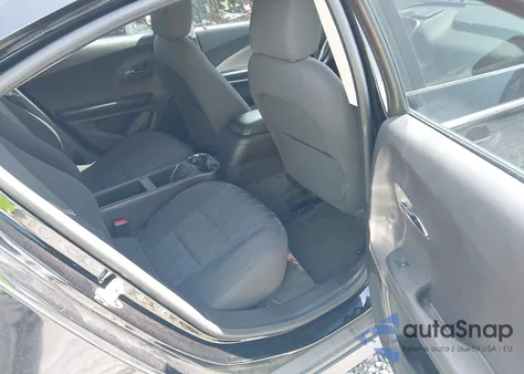 2013 Chevrolet Volt from USA, damaged, VIN 1G1RA6E47DU136006